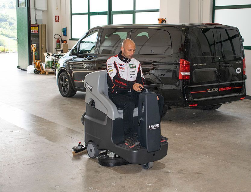 Fregadora Lavor COMFORT XXS66 (2)